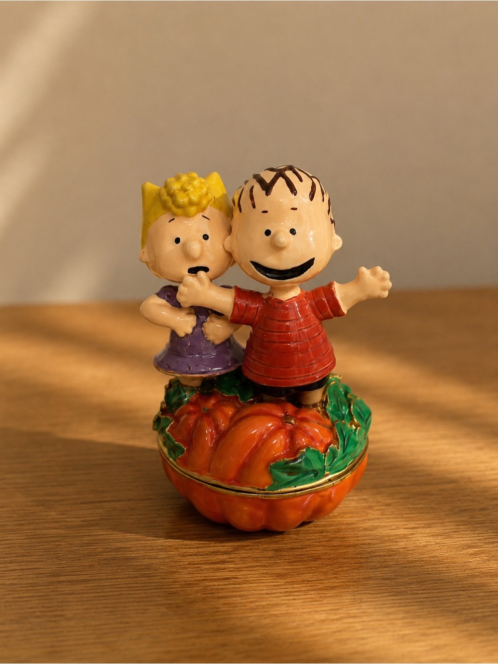Peanuts Great Pumpkin Charlie Brown Trinket Box